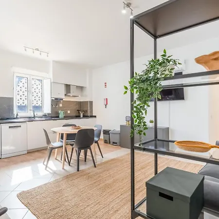 Апартаменты Modern Retreat With Ac In Castro Marim By Lovelystay *