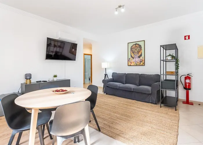 Appartement Modern Retreat In By Lovelystay Castro Marim